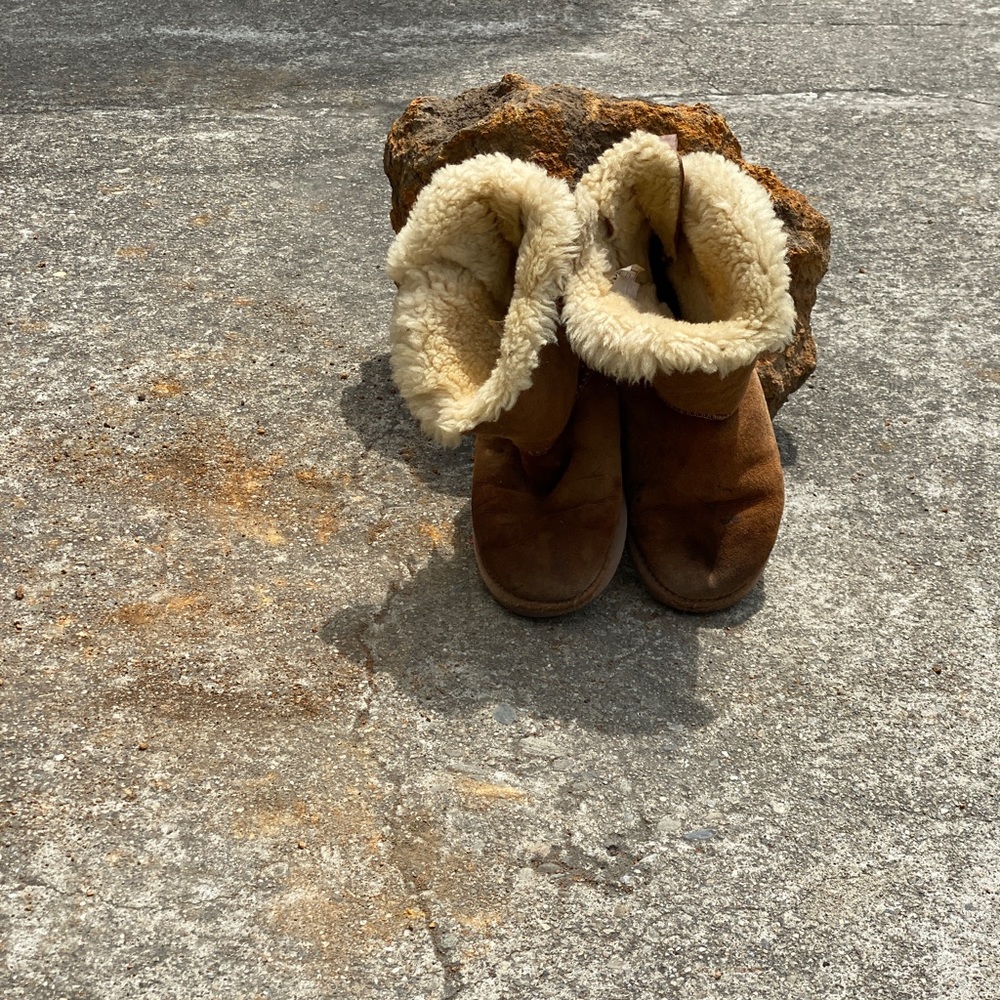 Uggs boots